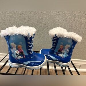 Kids Blue DISNEY FROZEN Snow Boots with White Fur Trim